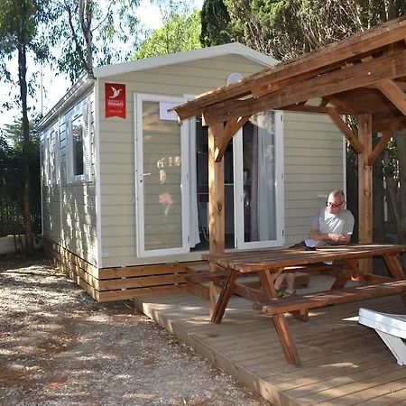 Village & Le Floride Campingplatz 5*