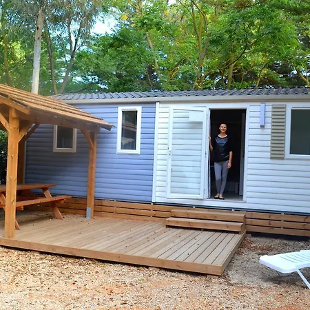 Village & Le Floride Campingplatz 5*